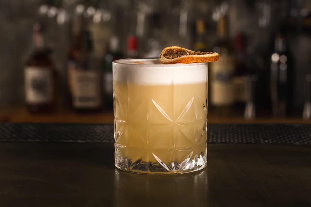 Jak przygotować idealny whisky sour drink - przepis i ciekawostki
