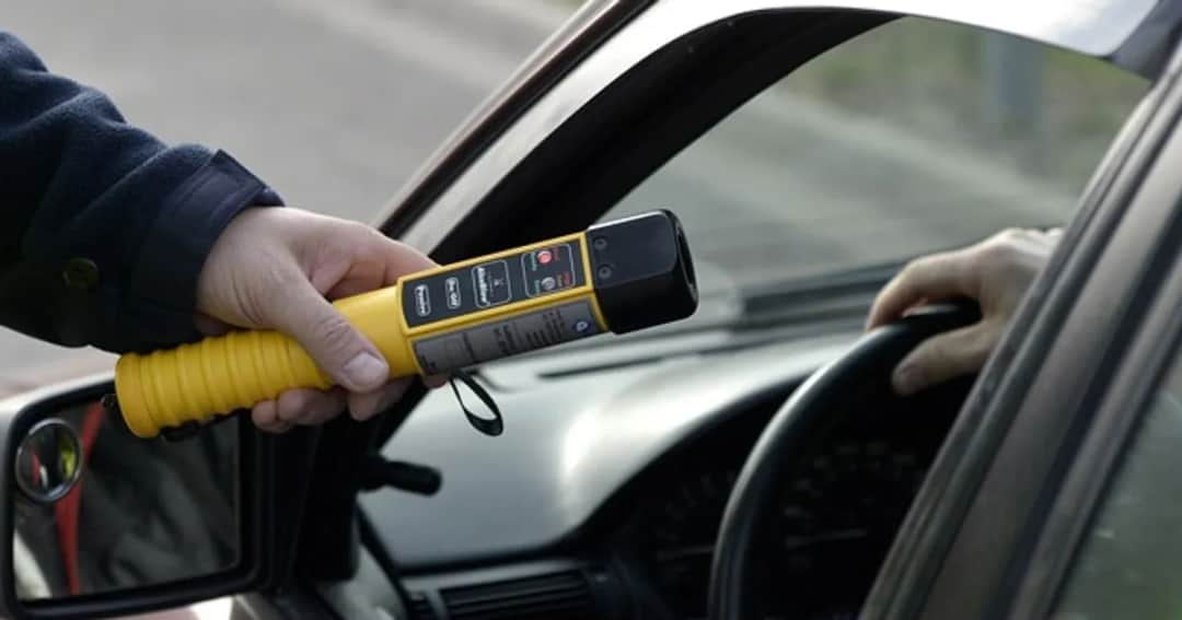 Czy po jednym drinku można prowadzić? Poznaj prawdę o bezpieczeństwie