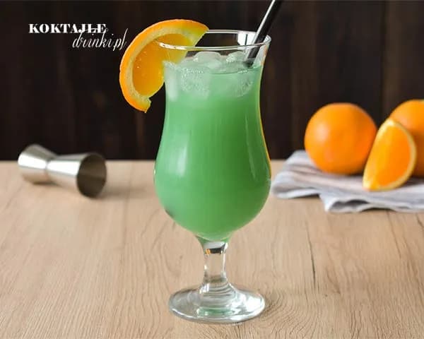 Zielony drink: Najlepsze przepisy na orzeźwiające koktajle na imprezę
